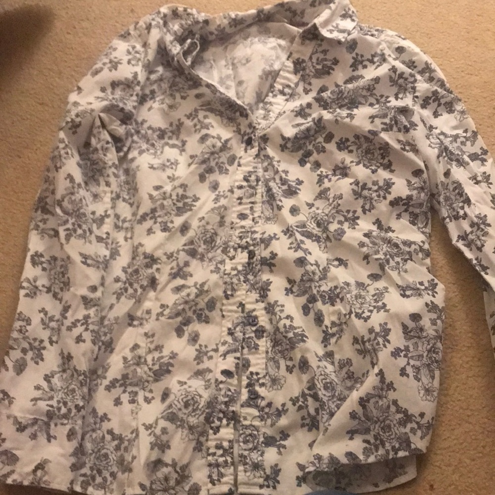 A formal flower print shirt